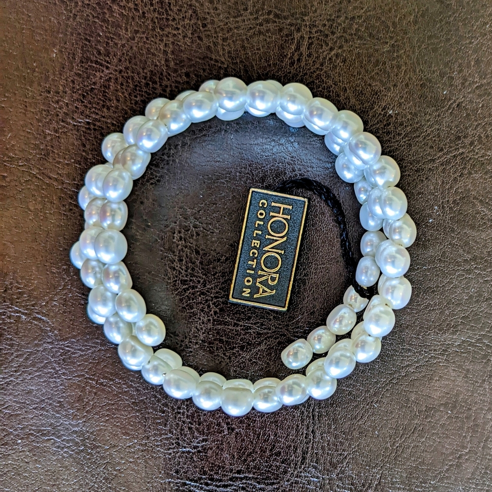 QVC Honora Y2K style white cultured pearl triple wrap bracelet NEW with tags NWT